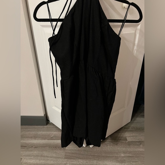 Black O-Ring Halter Romper - Picture 2 of 6